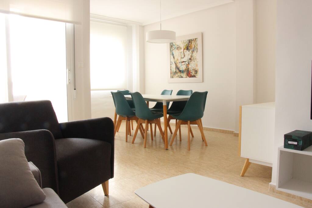 SALON - COMEDOR