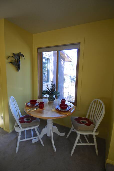Breakfast nook