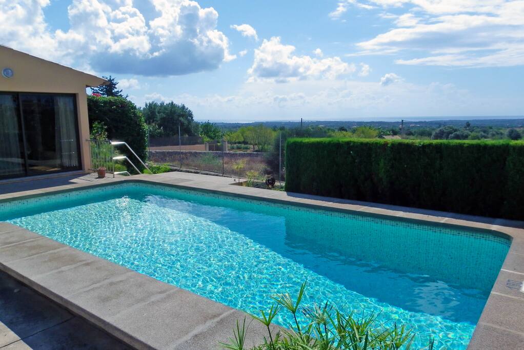 POOL SES SERRES