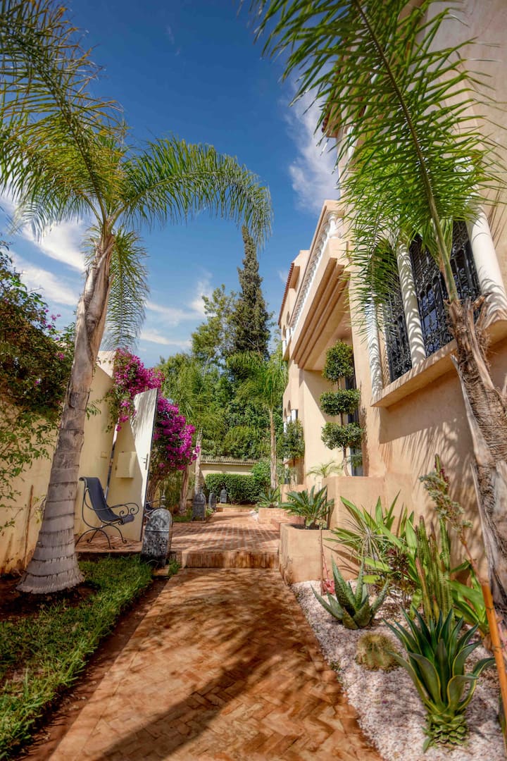5-bedroom Riad