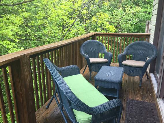 Airbnb Hanging Rock Vacation Rentals Places To Stay North
