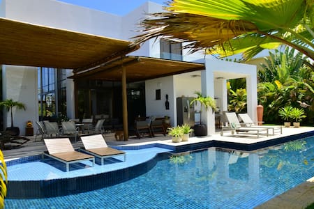 Casa Lindíssima 4 suites na Praia *Iberostate