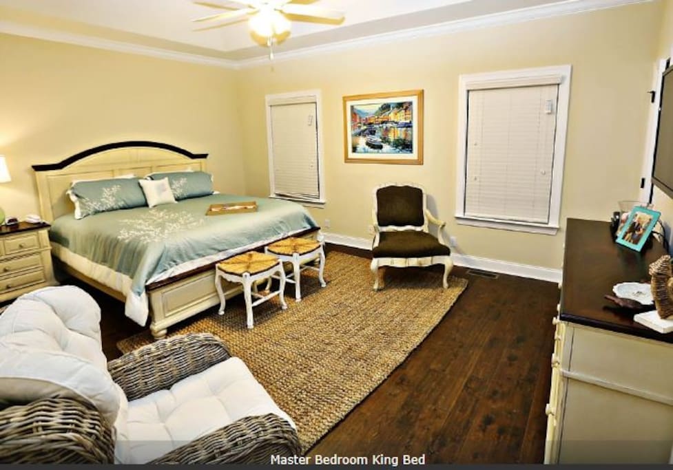 Master Bedroom with 46" TV/DVR