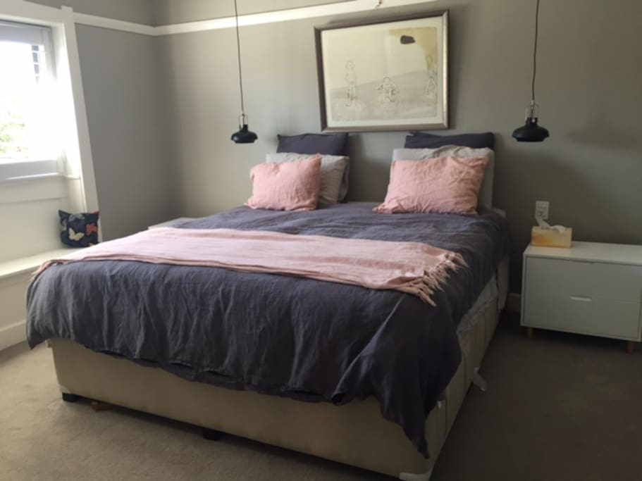 Main Bedroom with King Size Bed