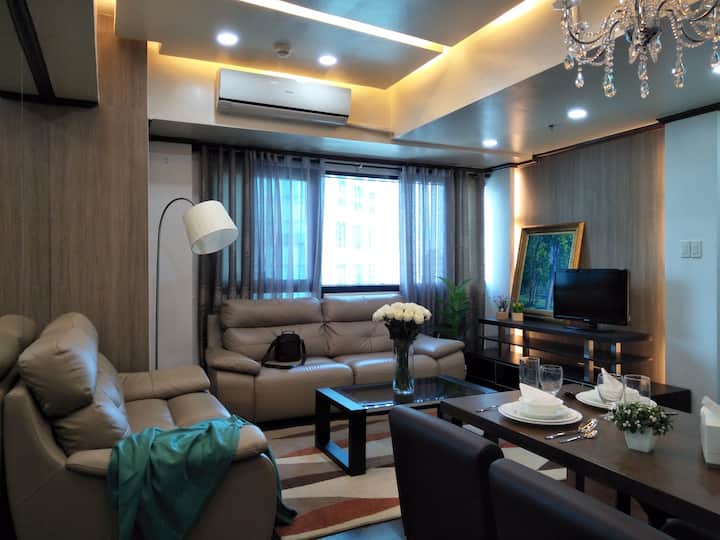 Centrally located. Near Megamall, Robinsons others Condominiums for