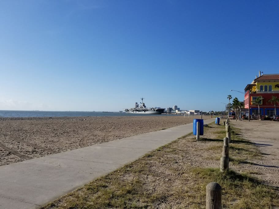 walking path to beach front restaurants