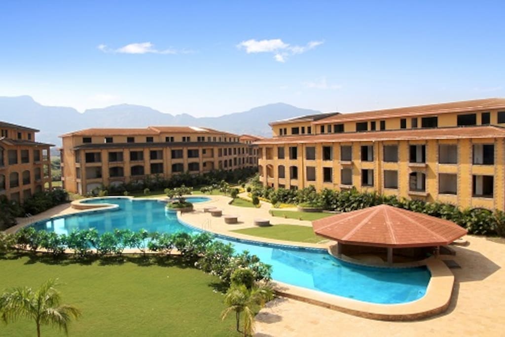 birds eye view of the property