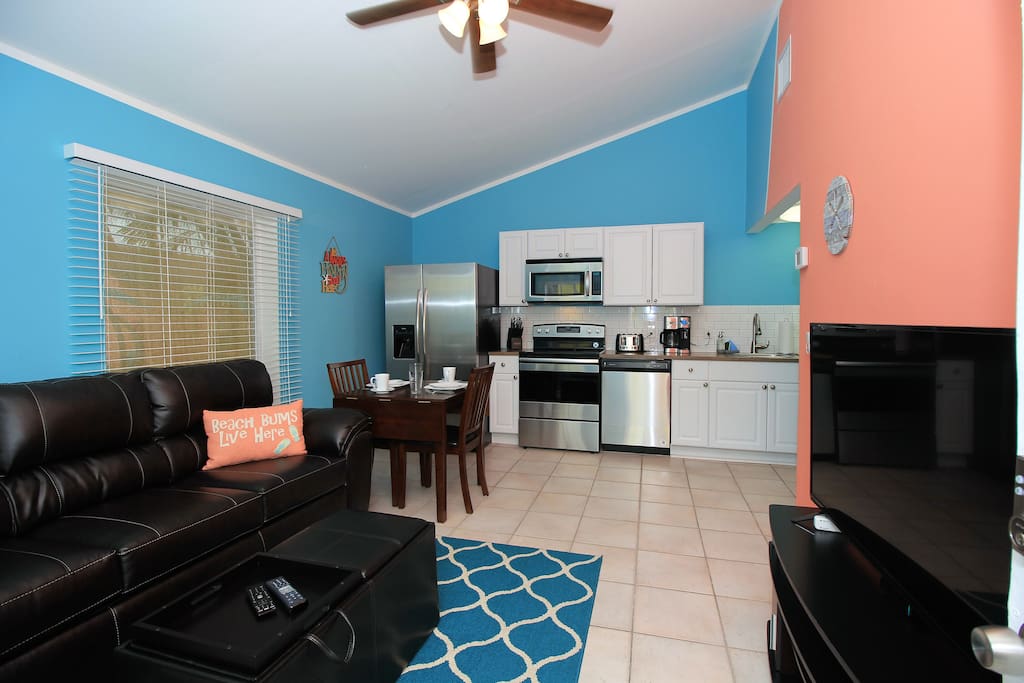 Living room & kitchen.