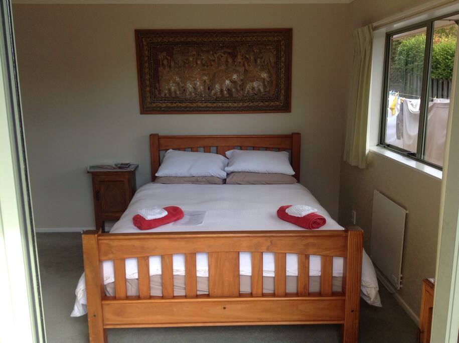 Queen bedroom