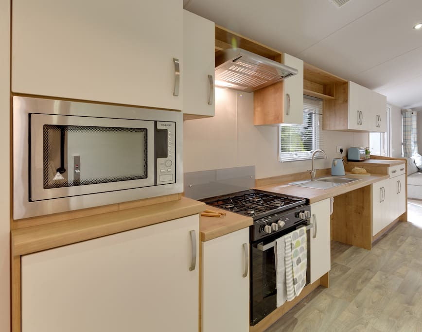 Well-equipped galley kitchen
