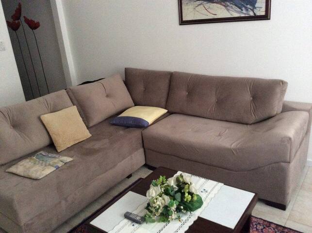 1 quadra da praia, ótimo apartamento! gallery image 2