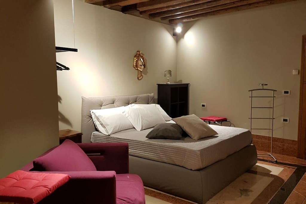 LETTO MATRIMONIALE