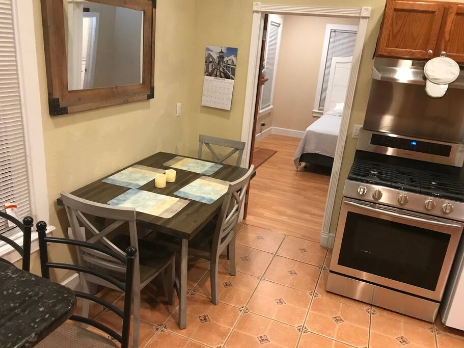 Eat in kitchen
