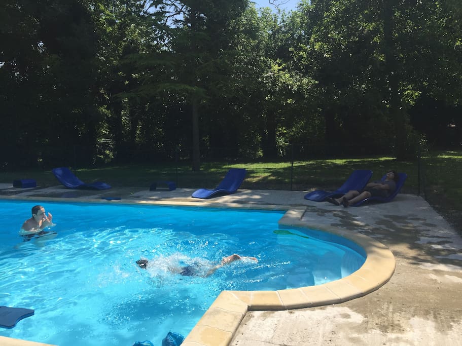 Heated pool