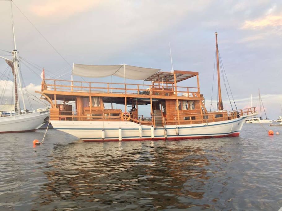 Jiwa Alam Cruise Boat