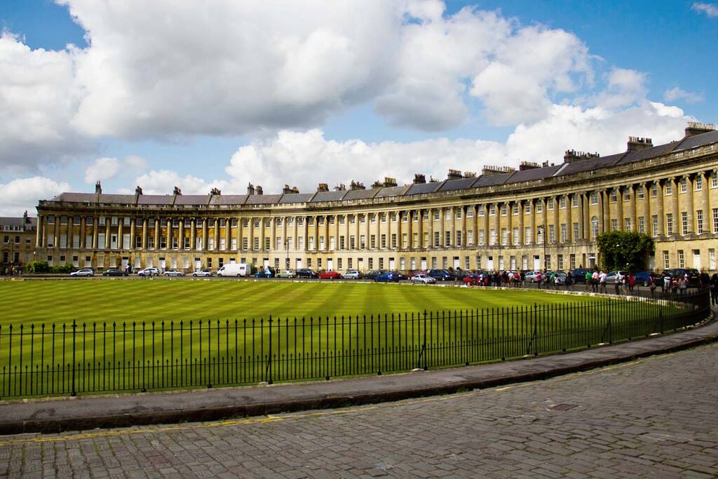 Simple Apartments For Rent In Bath Uk with Luxury Interior Design