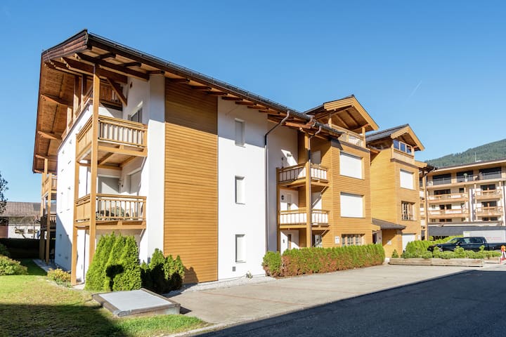 Cosy Apartment in Kirchberg with Private Terrace