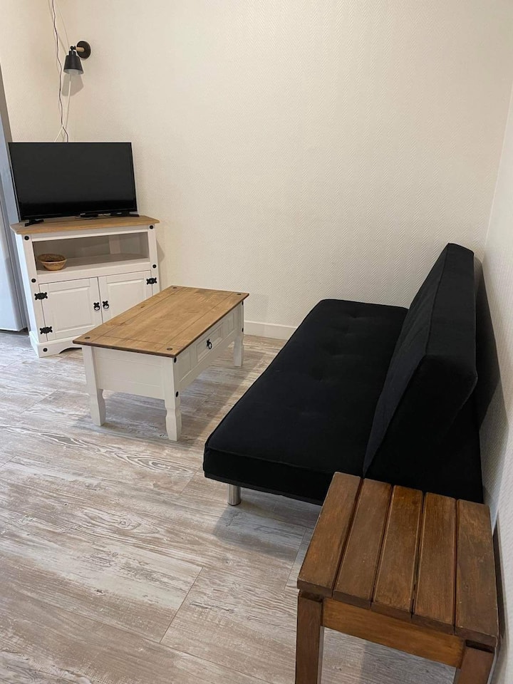 Maison 3 Chambres, Terrasse Avec Store - Brioude