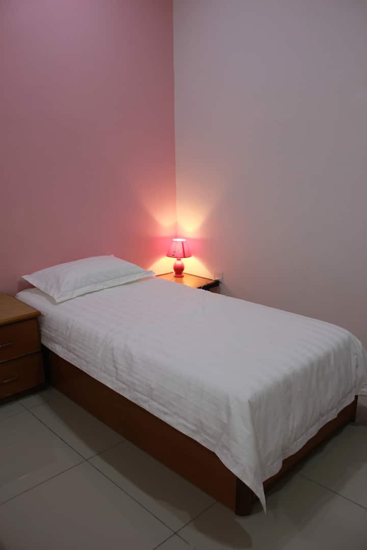 საძინებელი 1