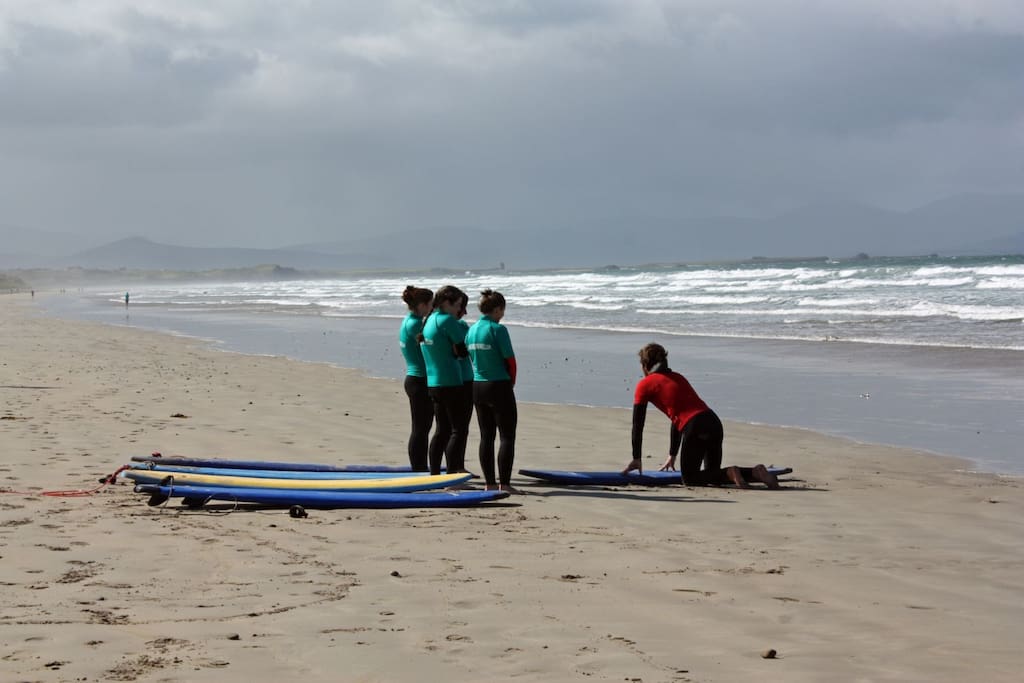 Surfing lessons on Banna Beach