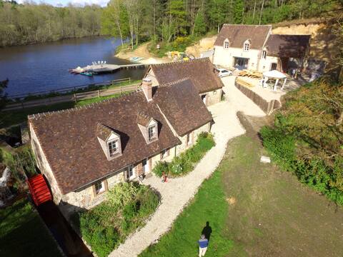Le Moulin de Brotz 1h30 from Paris
