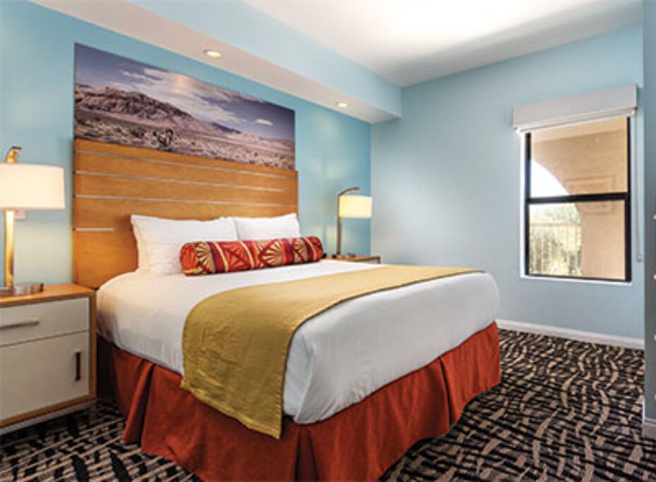 This picture does not show the specific unit being rented. The unit rented will be based on which units are available upon check-in. These pictures are meant to show the property and an example of the room style and décor.