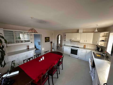 Ett stort skönt hus YtterTuringen