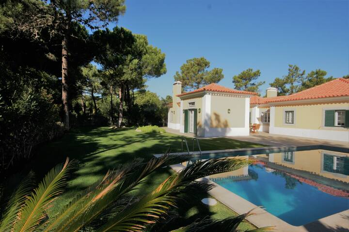Luxury Private Villa with Pool – Quinta da Marinha gallery image 3