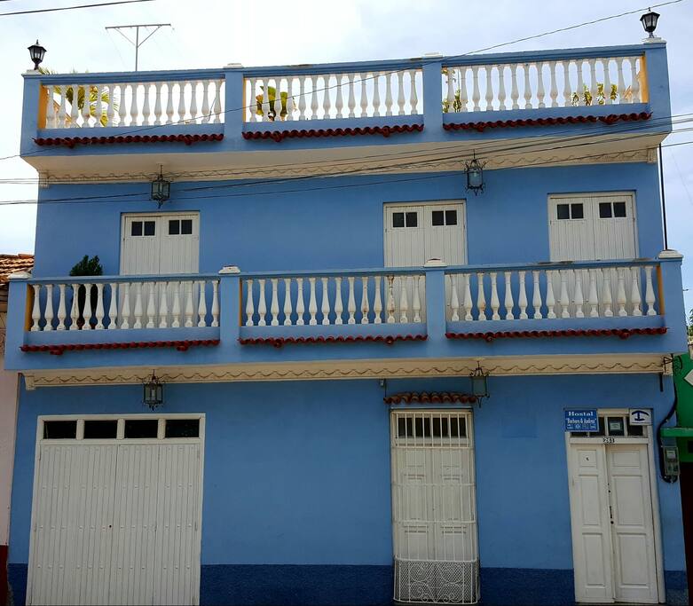view of the facade