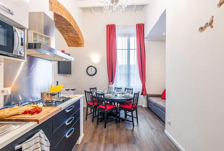 Family Home with view in the Heart of Florence gallery image 2