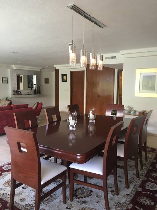 Estancia amplia