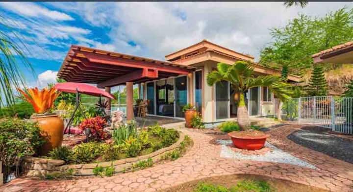 フルバスルーム付きのゲストスイートで、追加料金$ 150/n/4名で予約に追加できます 