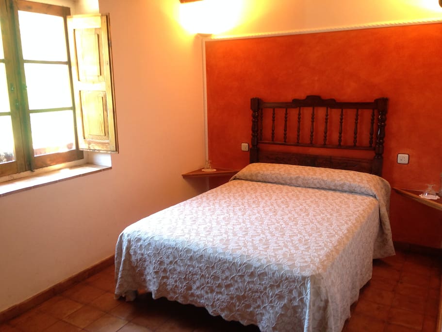 Habitación estándar , vistas al río.