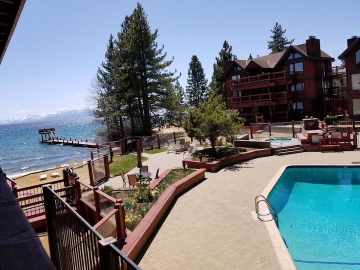 7 Right on Lake Tahoe 2 bd 2 bth condo Upstairs Condominiums for