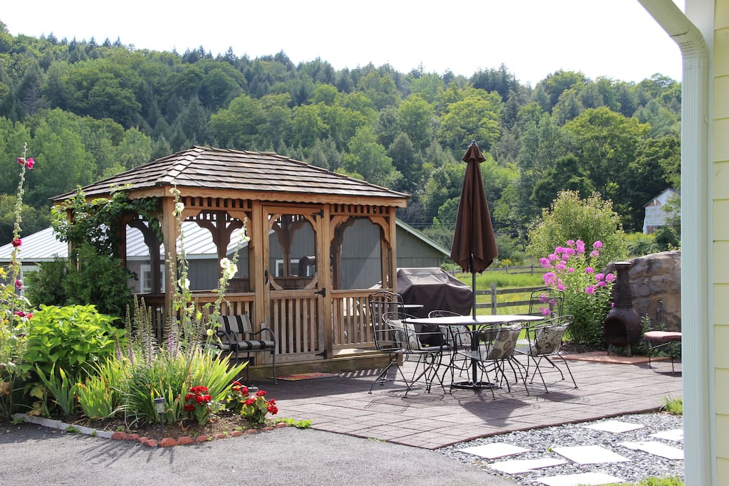 Patio with Gazebo, redwood hot tub, BBQ & dining or 6.