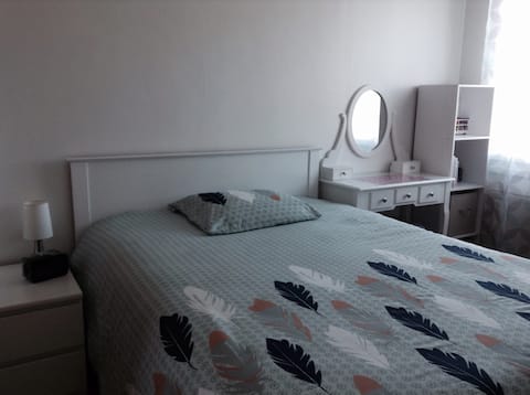 Belle Chambre privée fonctionnelle