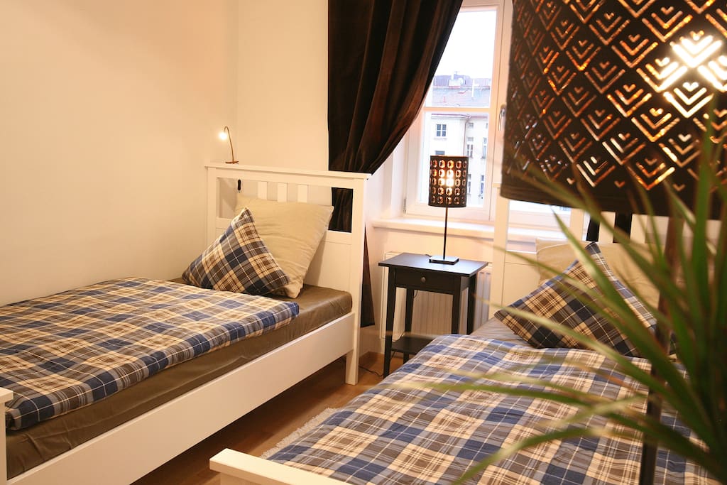Bedroom 2 with 2 separat beds