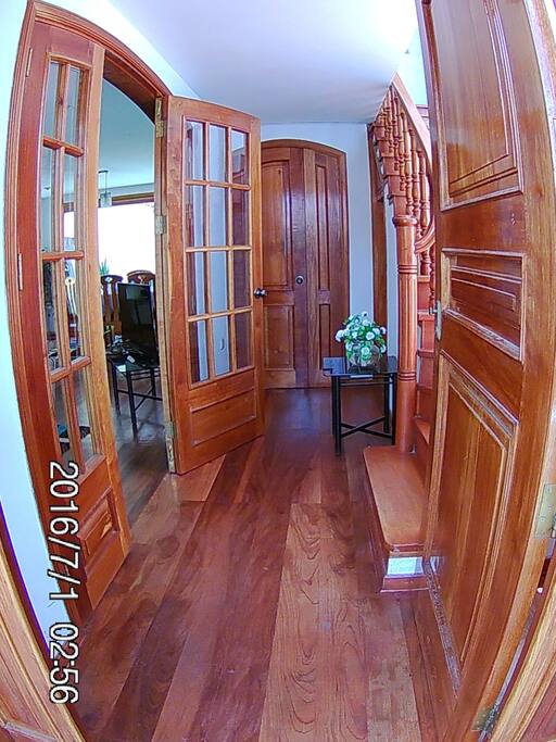 Entrada principal de la casa