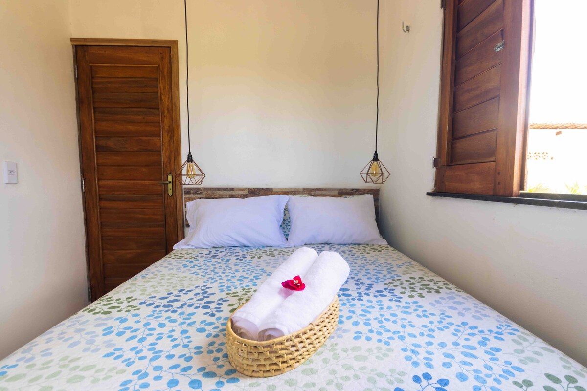 套房（ 3号卧室）

带独立卫生间和双人床。 