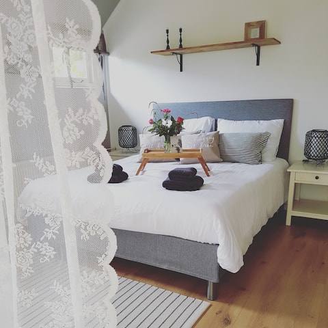 Landelijke B&B "ONDER DE STERREN" Studio ZON