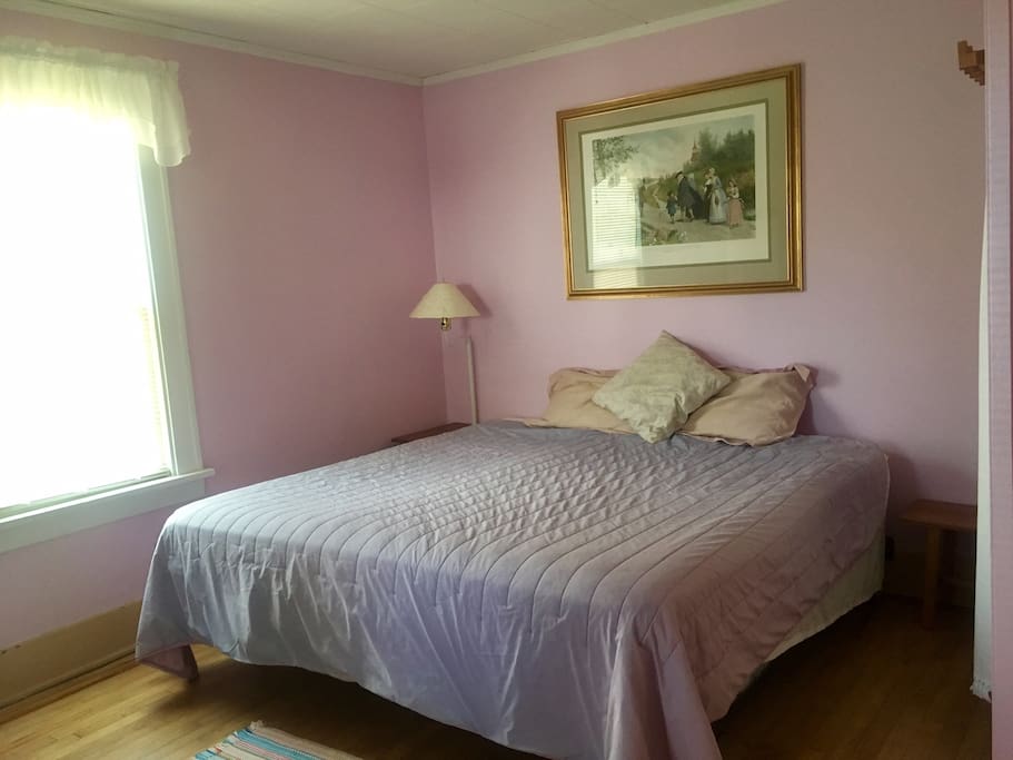 1st Floor Bedroom with King Bed.