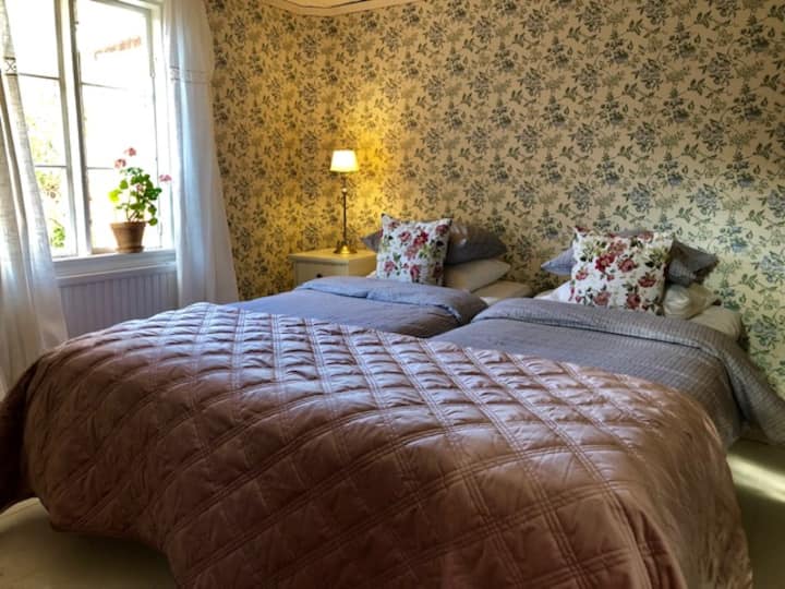 Dormitorio privado: ropa de cama no incluida en el alquiler. A partir de 2024, no se proporcionarán líneas de cama ni toallas.