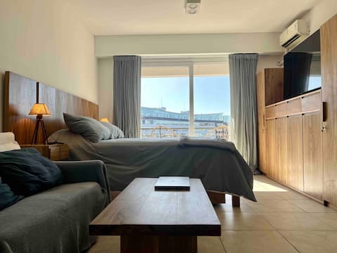 Top Airbnb: Beautiful apartment with pool in Nordelta. in Nordelta