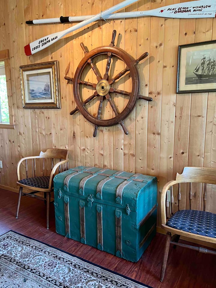 Enjoy the nautical decor in the Boathouse!