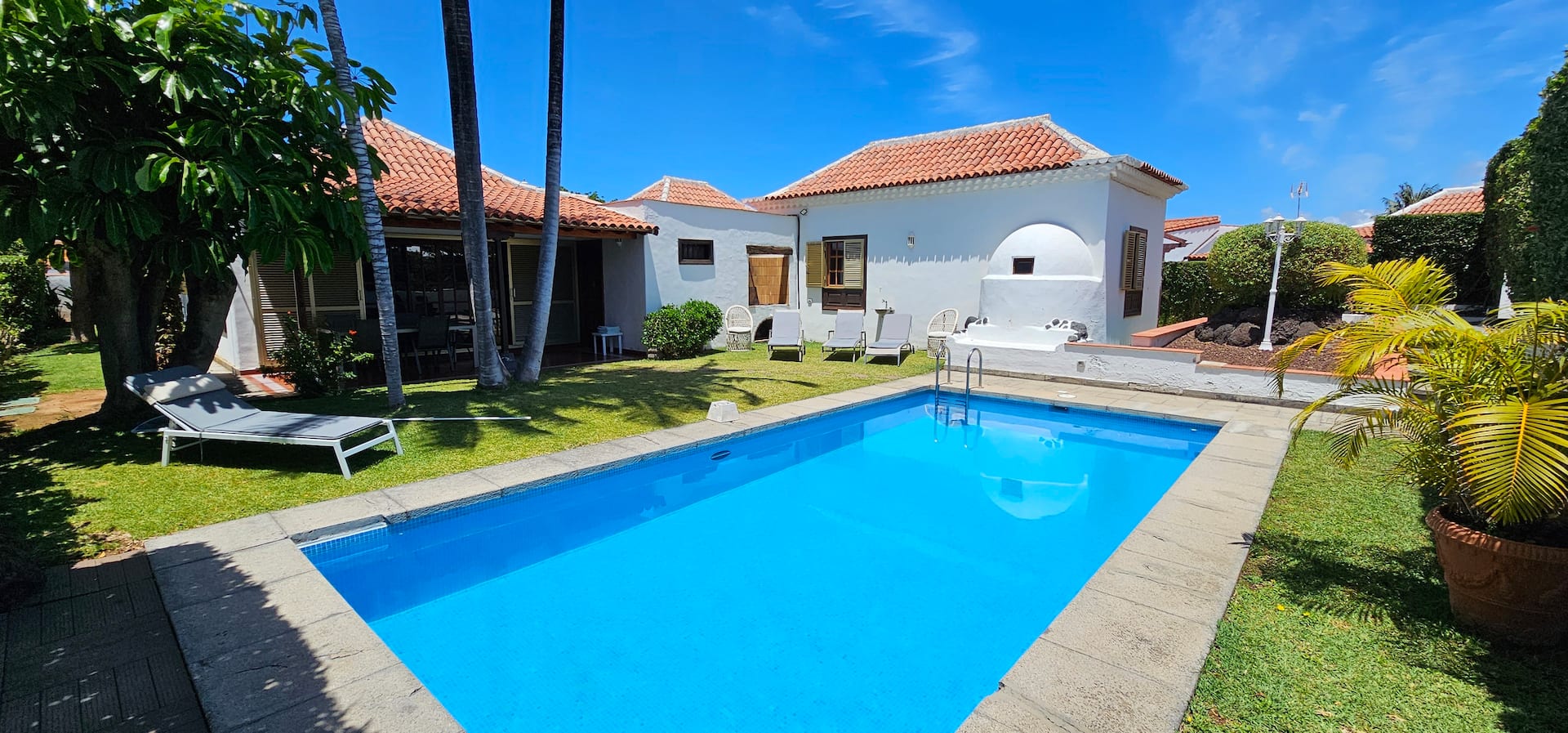 Villa la Paz (private pool)