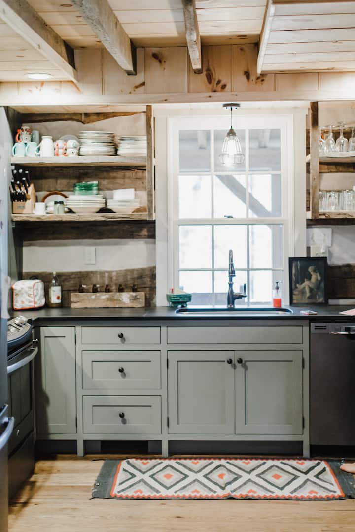 Log Cabin in the Endless Mountains Cabins for Rent in Williamsport