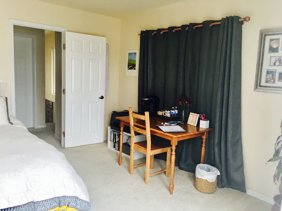 Desk and coffee maker
