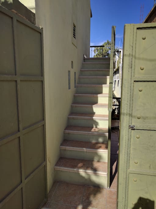 Building entrance stairs