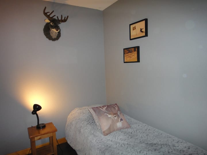 საძინებელი 2