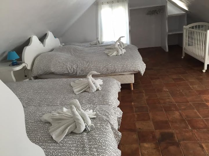 საძინებელი 4